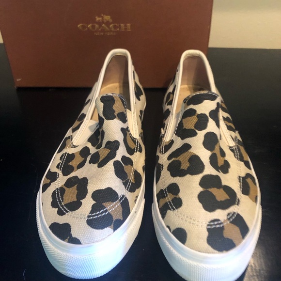 COACH SNEAKERS SLIP ON LEOPARD SIZE :7.5 PREOWNED - Picture 3 of 7